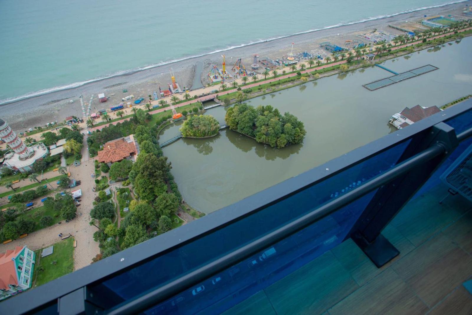 Orbi City Batumi Ξενοδοχείο Εξωτερικό φωτογραφία